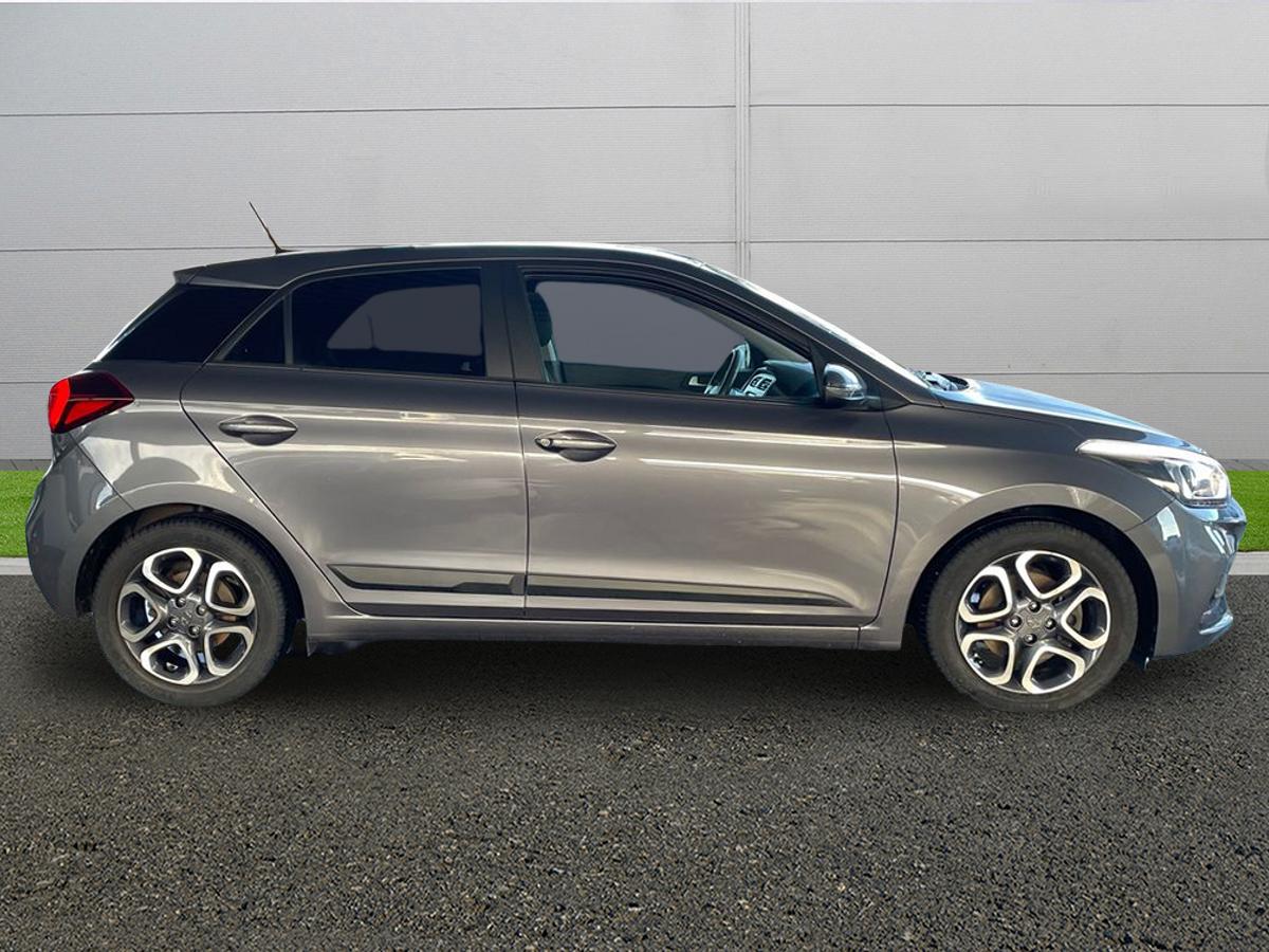 Used Hyundai i20 2020 for sale - 77002994: Photo 8