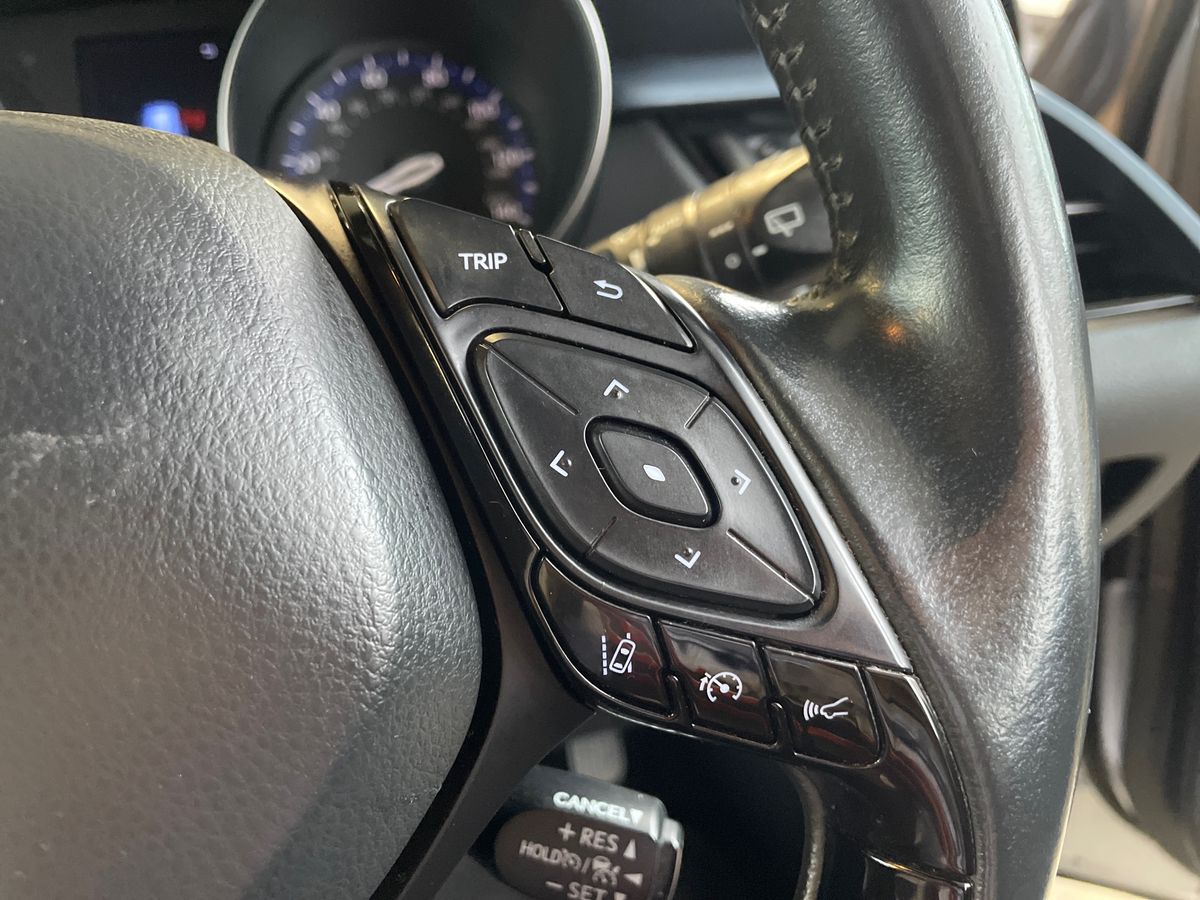 Used Toyota C-HR 2021 for sale - 77002991: Photo 17