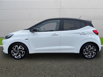 Used Hyundai i10 2023 for sale - 78811330: Photo