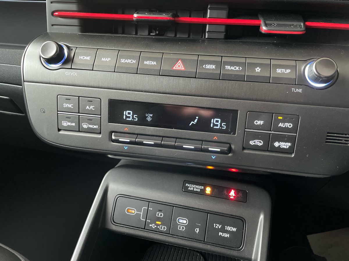 Used Hyundai KONA 2024 for sale - 77420364: Photo 18