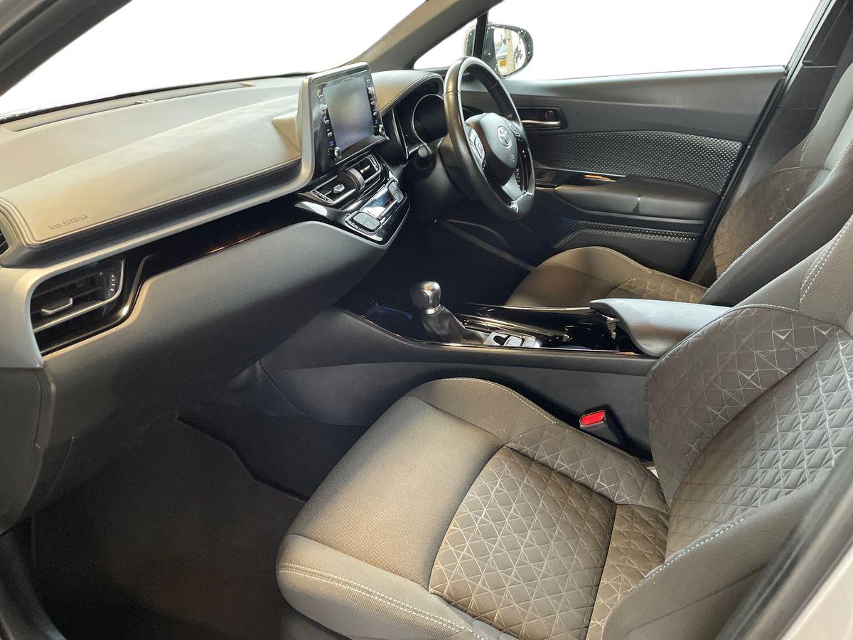 Used Toyota C-HR 2021 for sale - 77512711: Photo 10