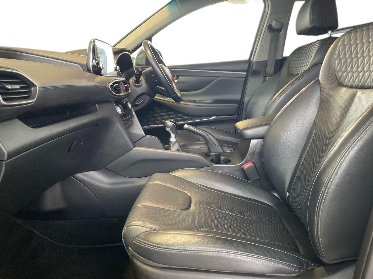 Used Hyundai Santa Fe 2020 for sale - 77047646: Photo 10