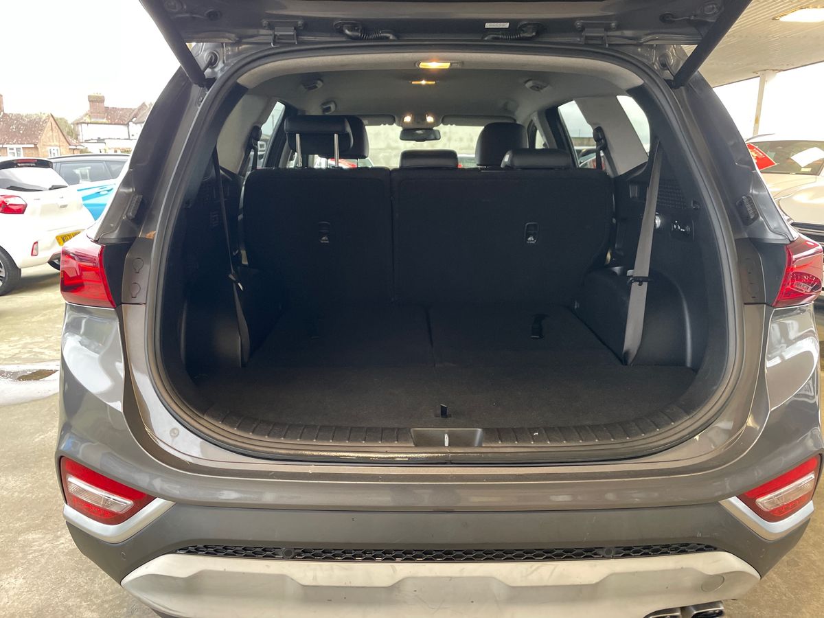 Used Hyundai Santa Fe 2020 for sale - 77047646: Photo 12