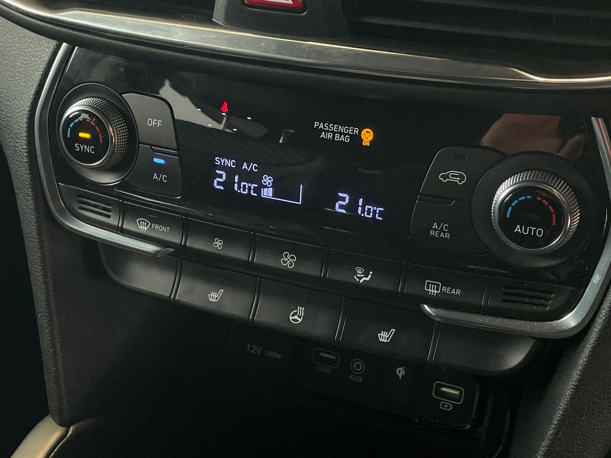 Used Hyundai Santa Fe 2020 for sale - 77047646: Photo 18