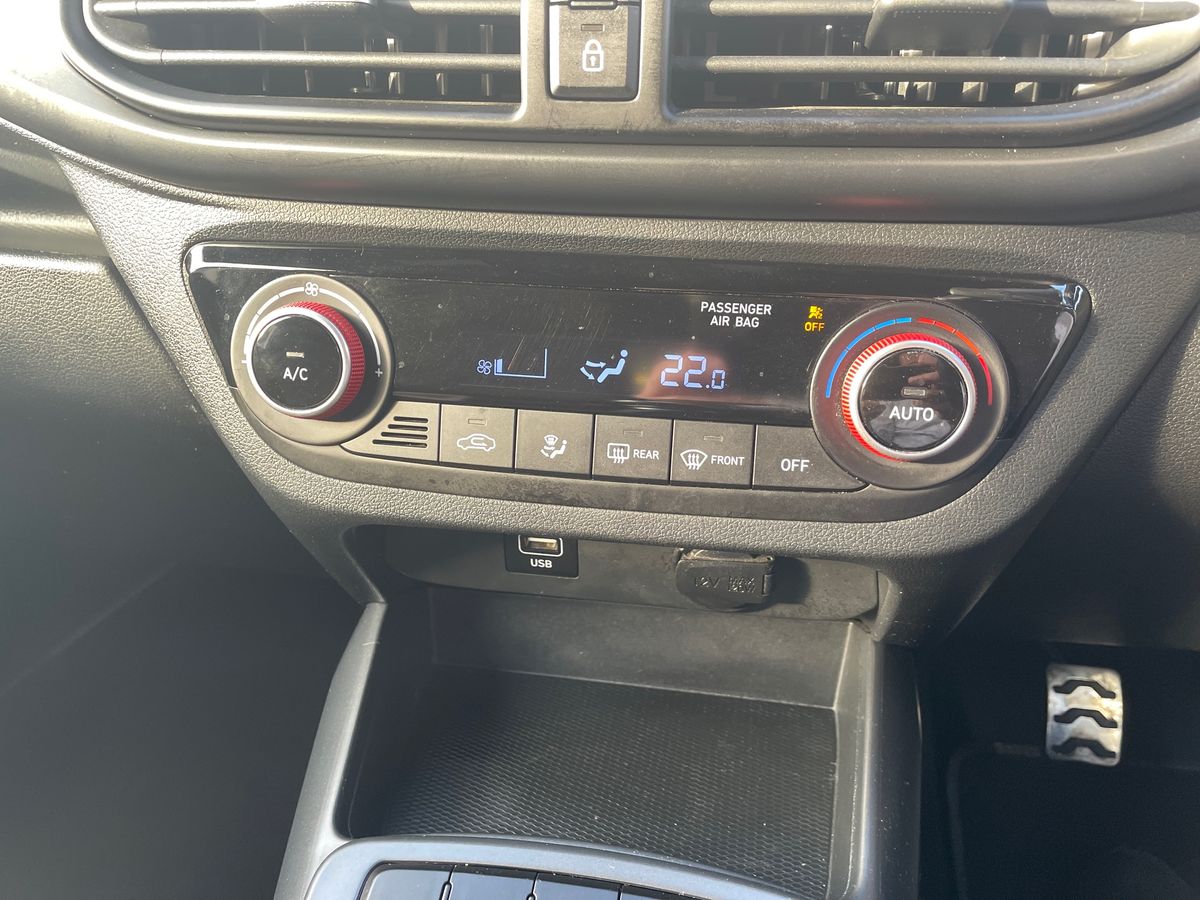 Used Hyundai i10 2022 for sale - 77002993: Photo 18