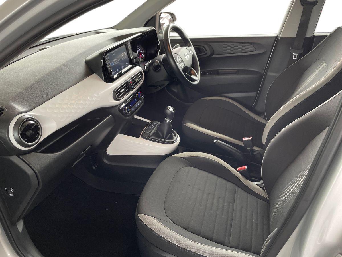 Used Hyundai i10 2022 for sale - 76716937: Photo 10