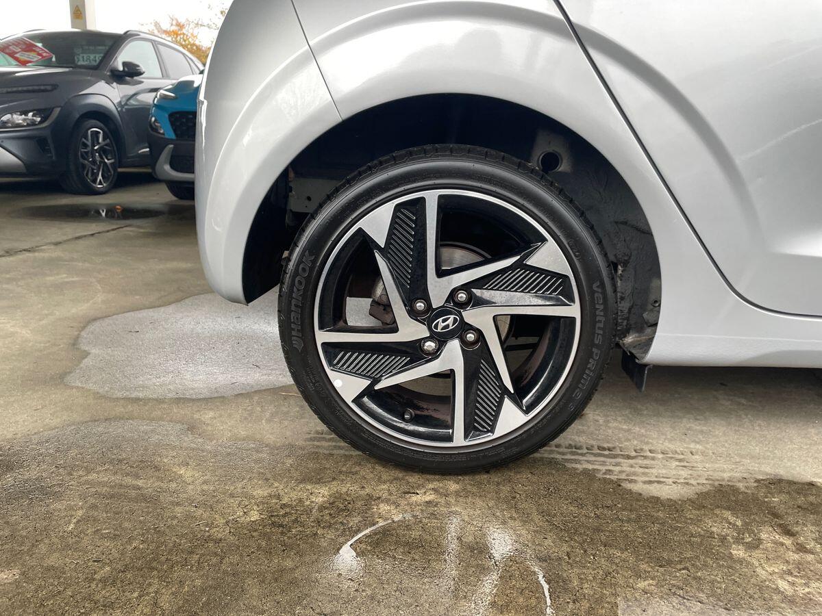 Used Hyundai i10 2022 for sale - 76716937: Photo 9