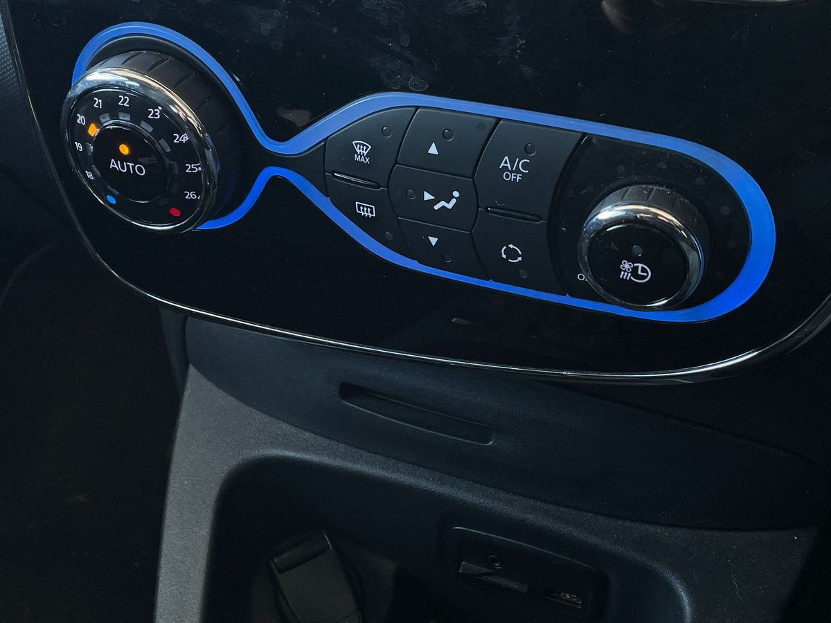 Used Renault Zoe 2019 for sale - 78117699: Photo 18