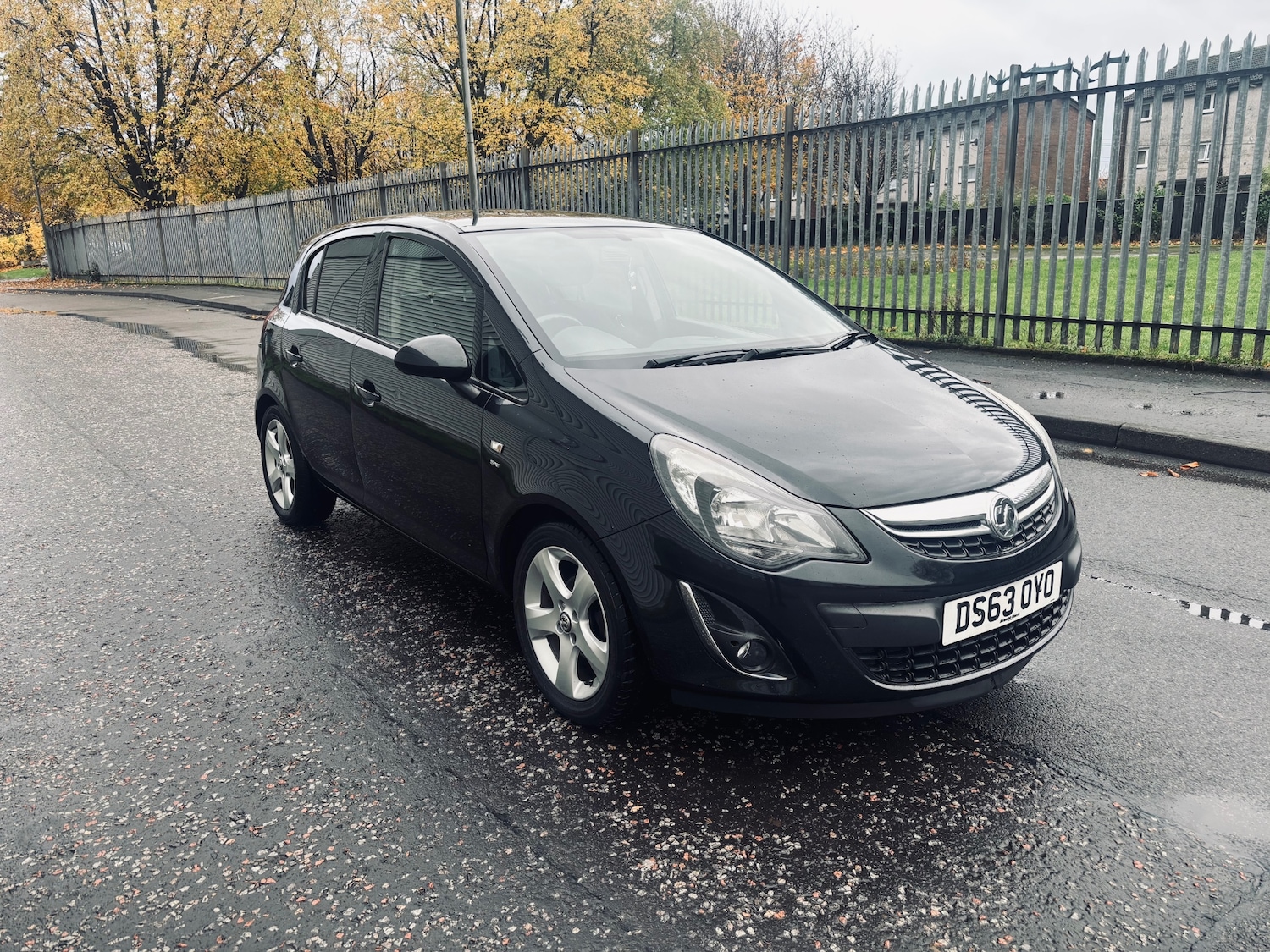 Used Vauxhall Corsa 2013 for sale - 76483101: Photo 1
