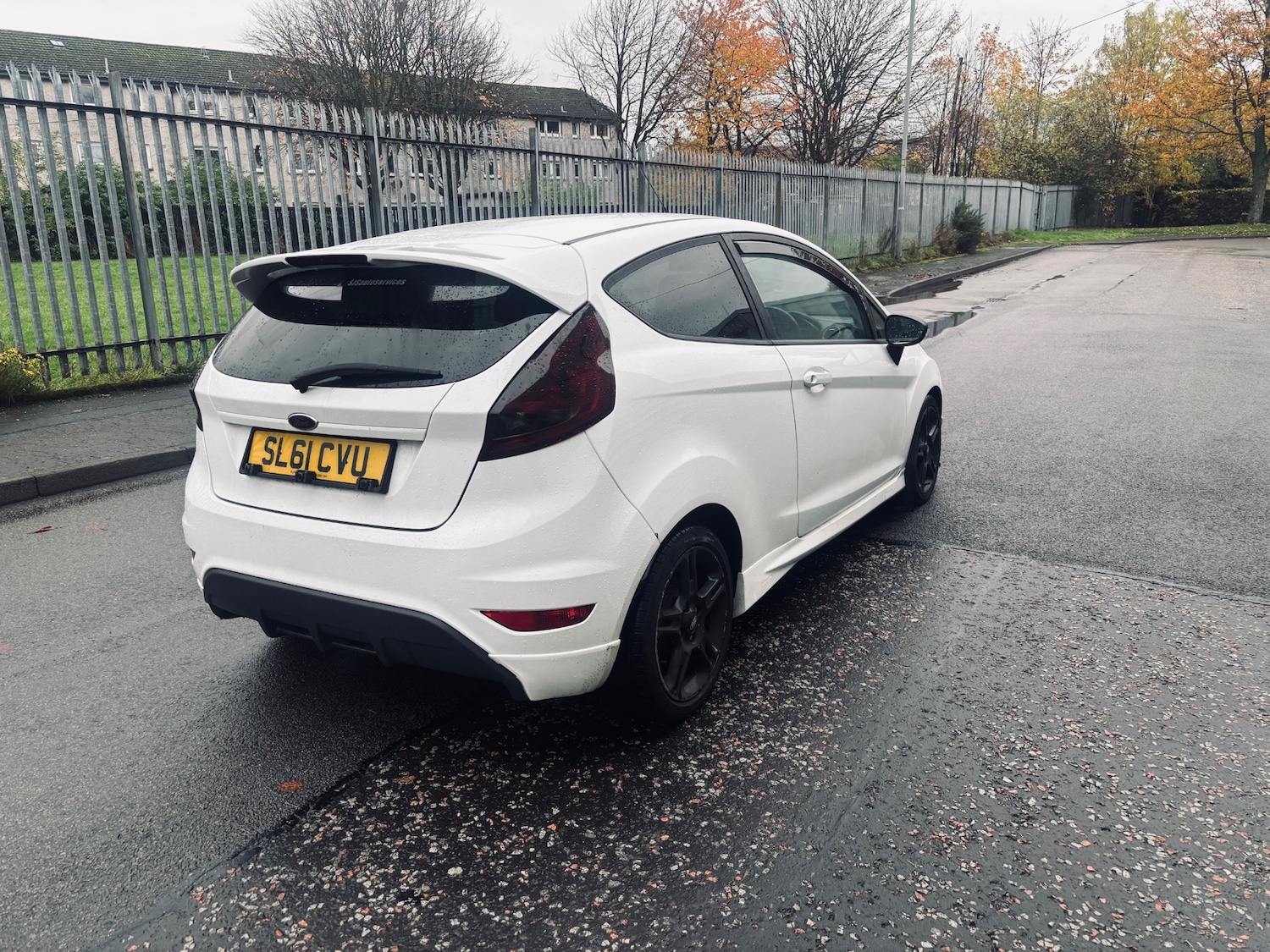 Used Ford Fiesta 2011 for sale - 76536557: Photo 4