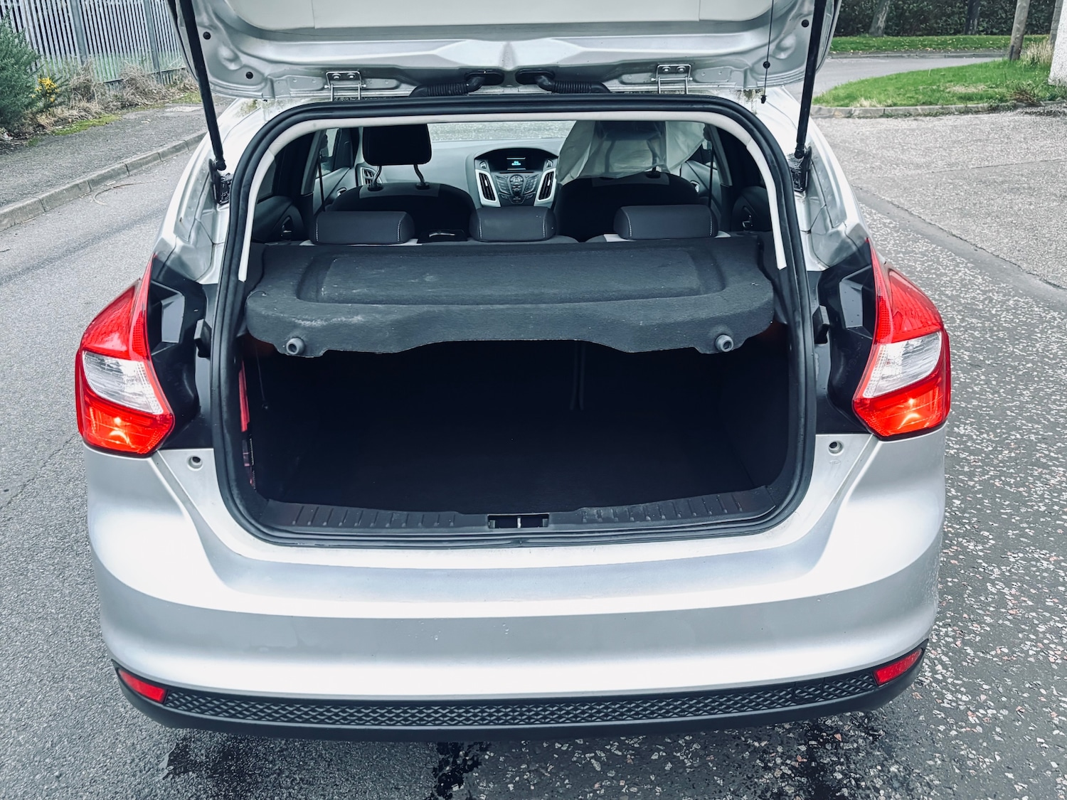 Used Ford Focus 2014 for sale - 76435023: Photo 9