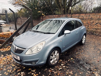 Used Vauxhall Corsa 2009 for sale - 76669112: Photo