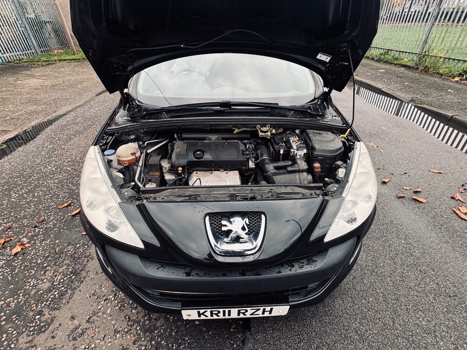 Used Peugeot 308 2011 for sale - 76511022: Photo 14