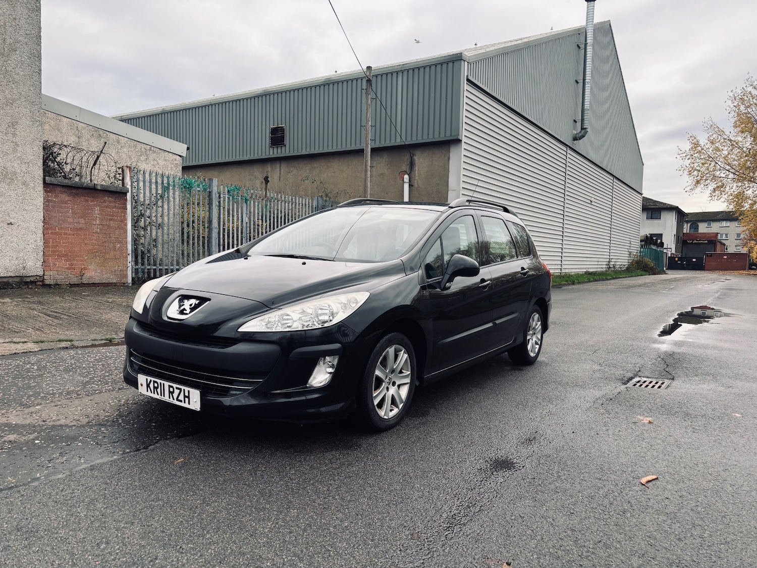 Used Peugeot 308 2011 for sale - 76511022: Photo 3