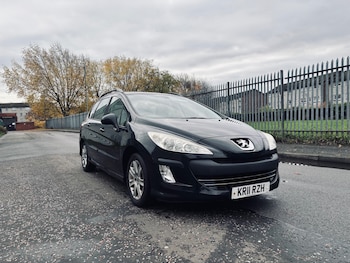 Used Peugeot 308 2011 for sale - 76511022: Photo