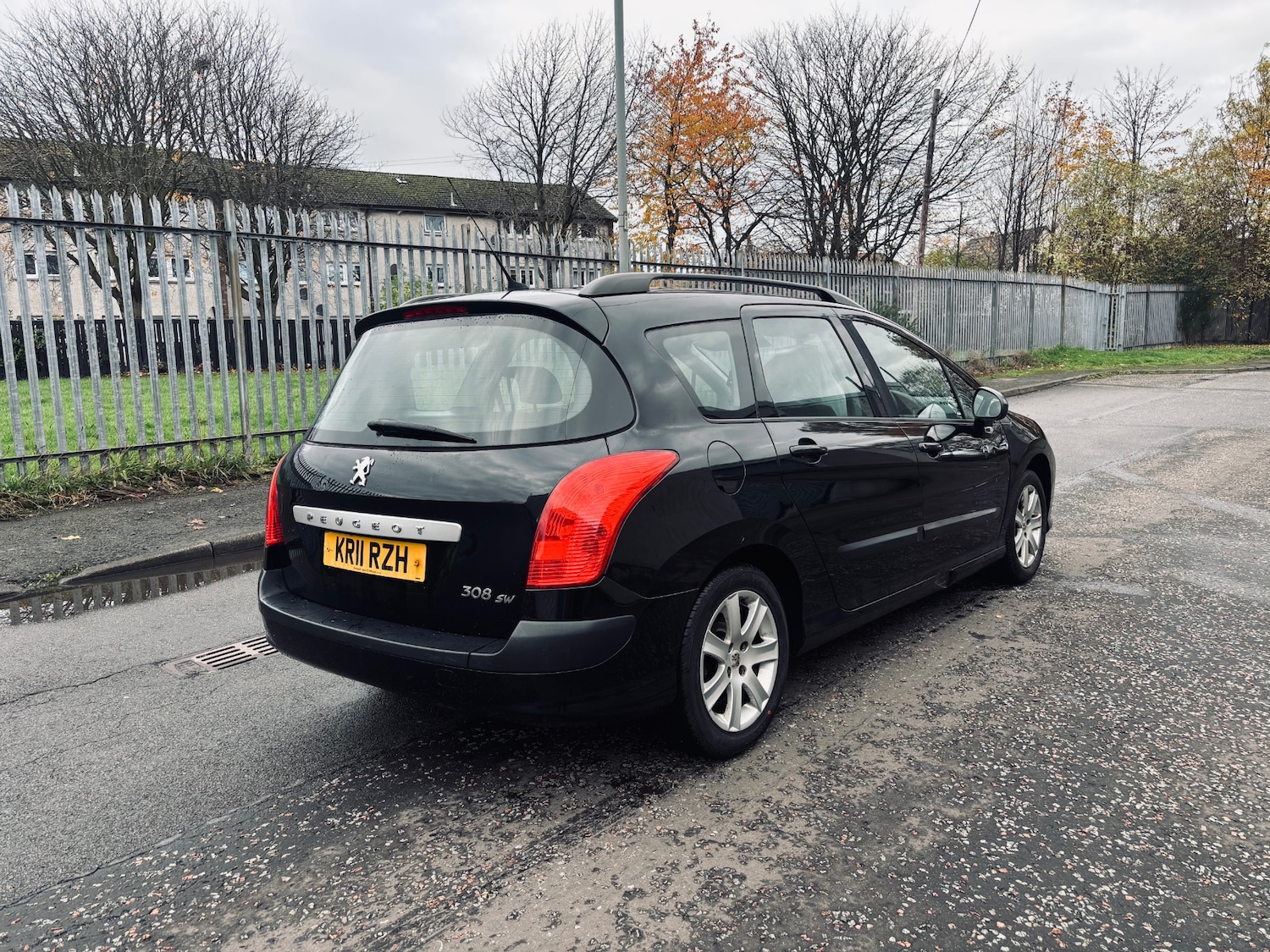 Used Peugeot 308 2011 for sale - 76511022: Photo 6