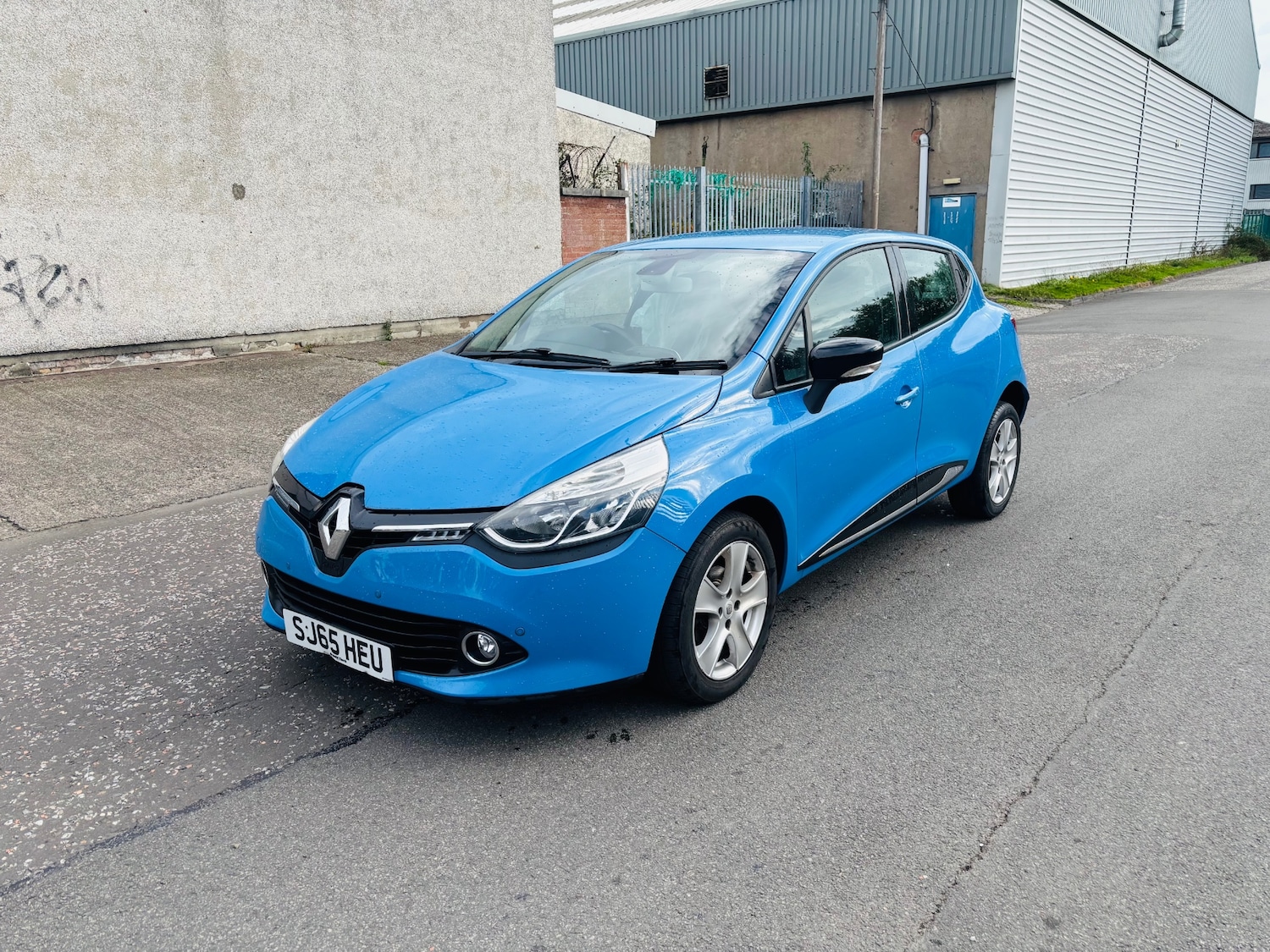 Used Renault Clio 2015 for sale - 76426049: Photo 1