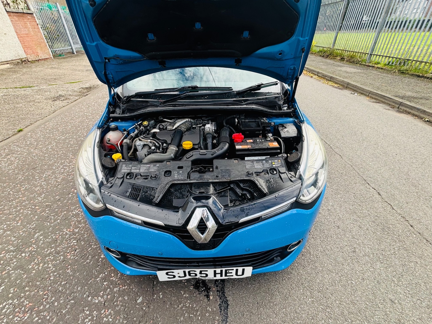 Used Renault Clio 2015 for sale - 76426049: Photo 14