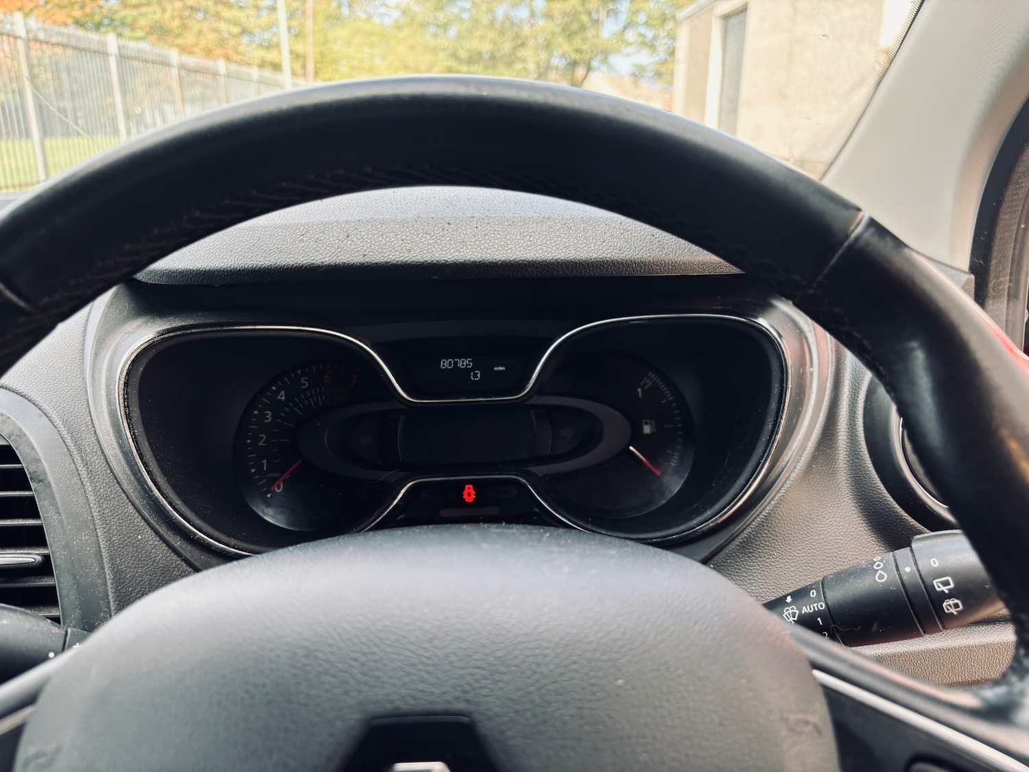 Used Renault Captur 2017 for sale - 76426057: Photo 12