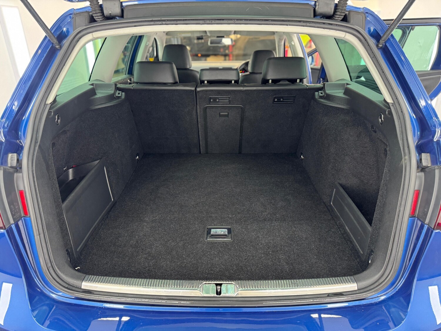 Used Volkswagen Passat 2026 for sale - 78054435: Photo 34