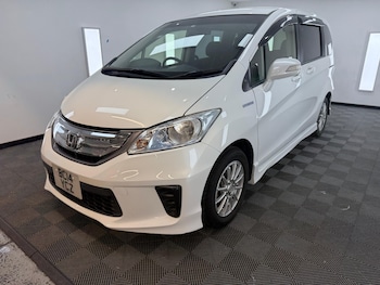 Used Honda Freed 2014 for sale - 75952729: Photo