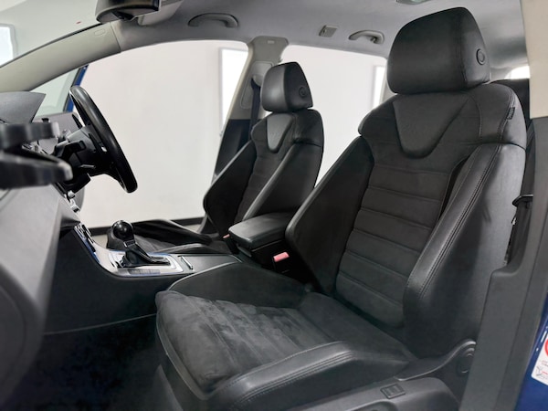 Used Volkswagen Passat 2025 for sale - 76209577: Photo 14