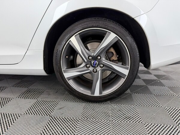 Used Volvo V60 2025 for sale - 74937481: Photo 14
