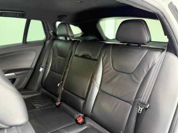 Used Volvo V60 2025 for sale - 74937481: Photo 19