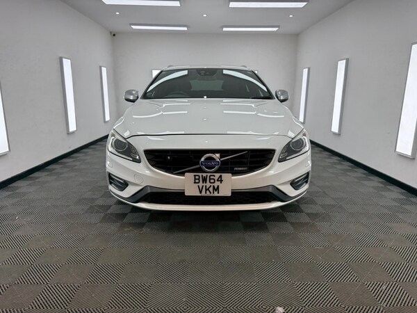 Used Volvo V60 2025 for sale - 74937481: Photo 1