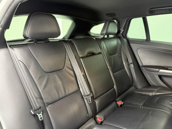 Used Volvo V60 2025 for sale - 74937481: Photo 22