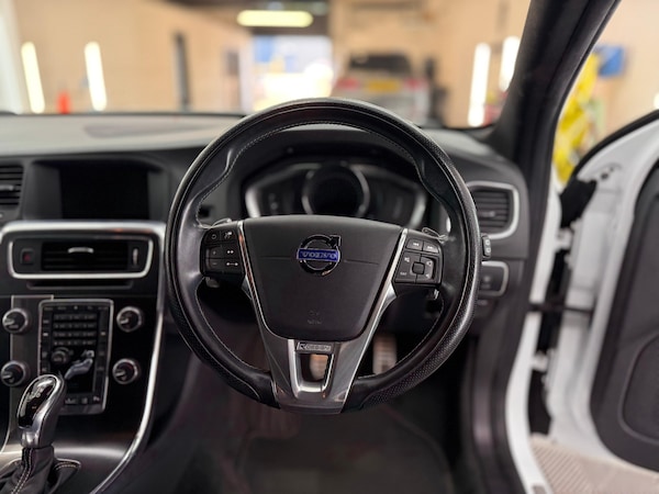Used Volvo V60 2025 for sale - 74937481: Photo 24