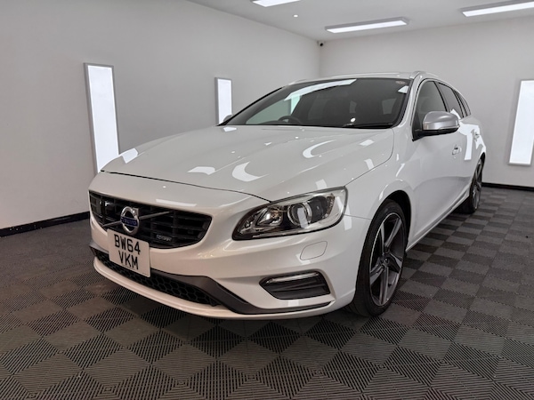 Used Volvo V60 2025 for sale - 74937481: Photo 4