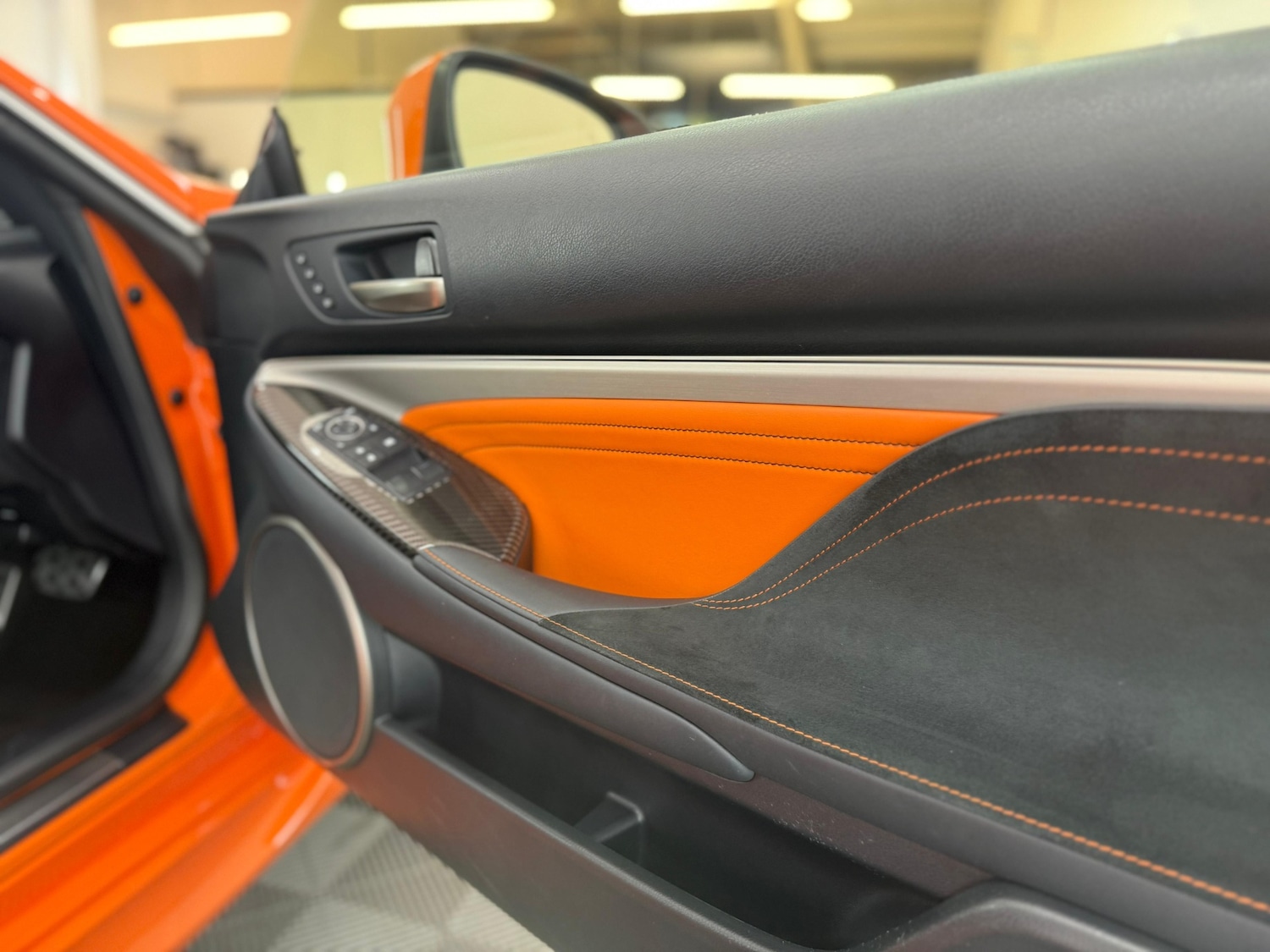 Used Lexus RC F 2025 for sale - 76346177: Photo 15