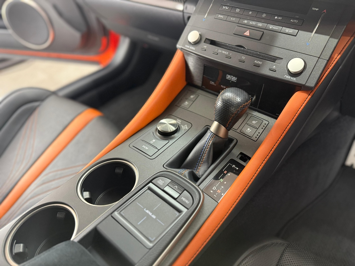 Used Lexus RC F 2025 for sale - 76346177: Photo 19