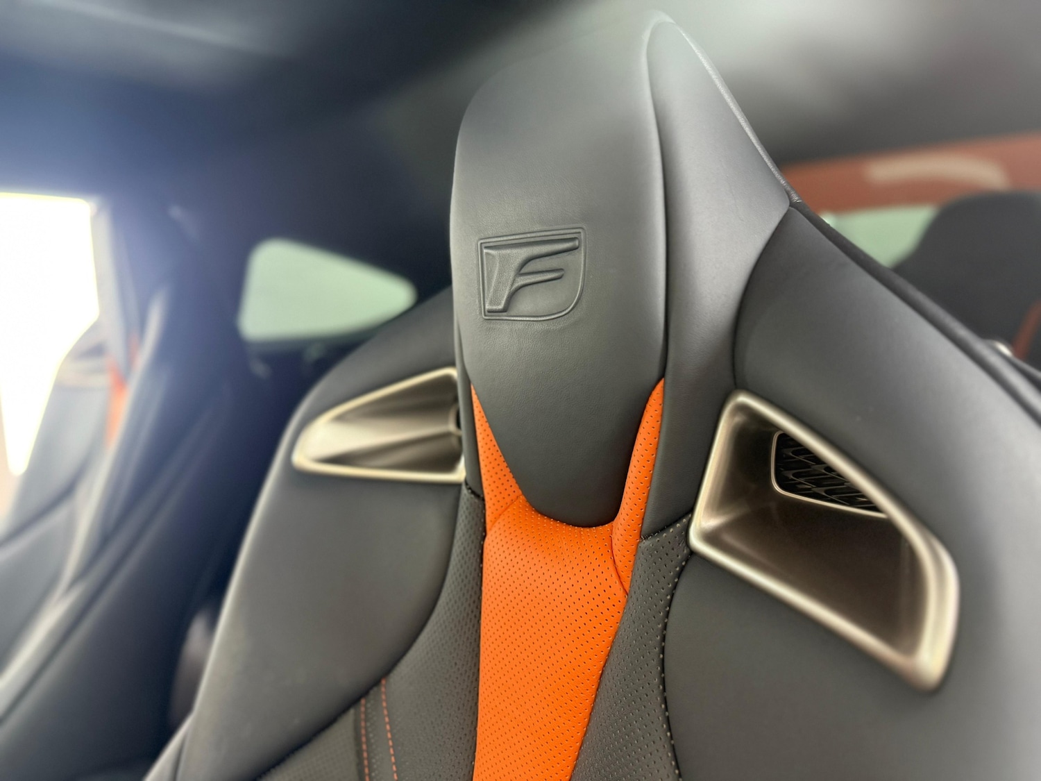 Used Lexus RC F 2025 for sale - 76346177: Photo 21