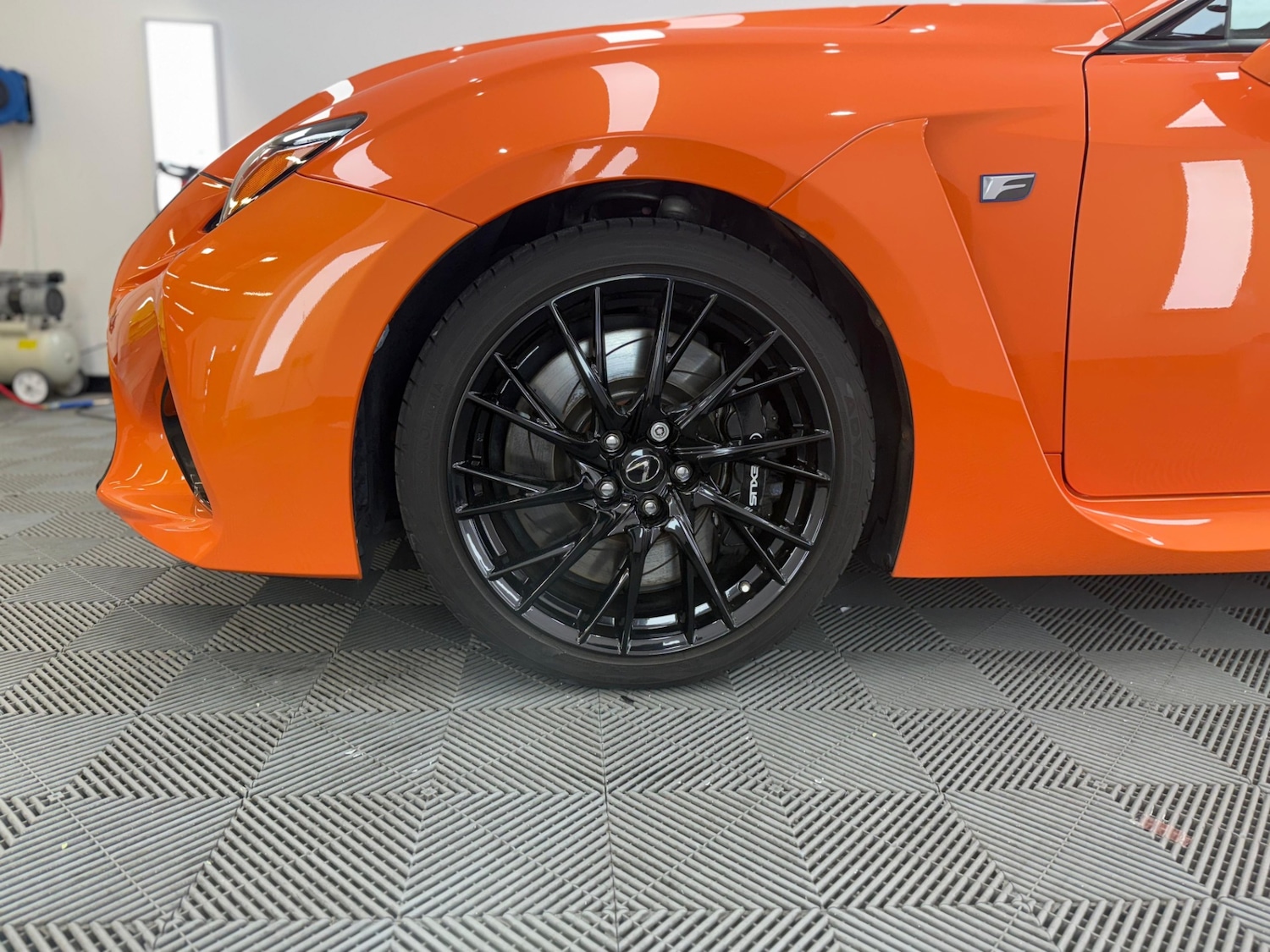 Used Lexus RC F 2025 for sale - 76346177: Photo 8