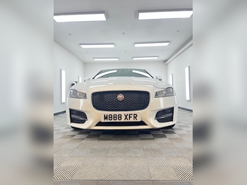 Used Jaguar XF 2017 for sale - 77502827: Photo