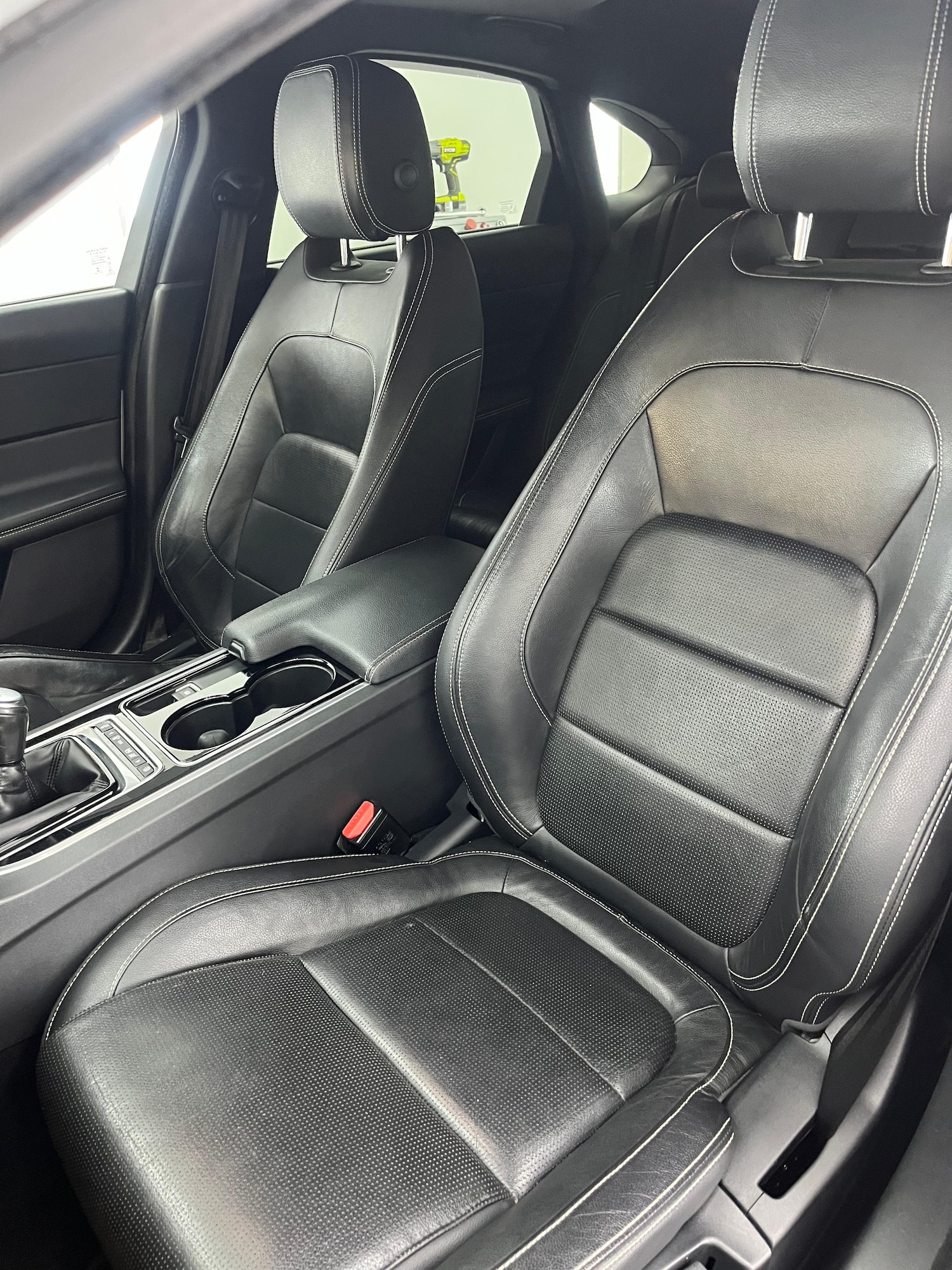 Used Jaguar XF 2017 for sale - 77502827: Photo 22