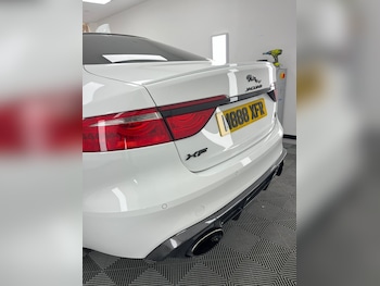 Used Jaguar XF 2017 for sale - 77502827: Photo