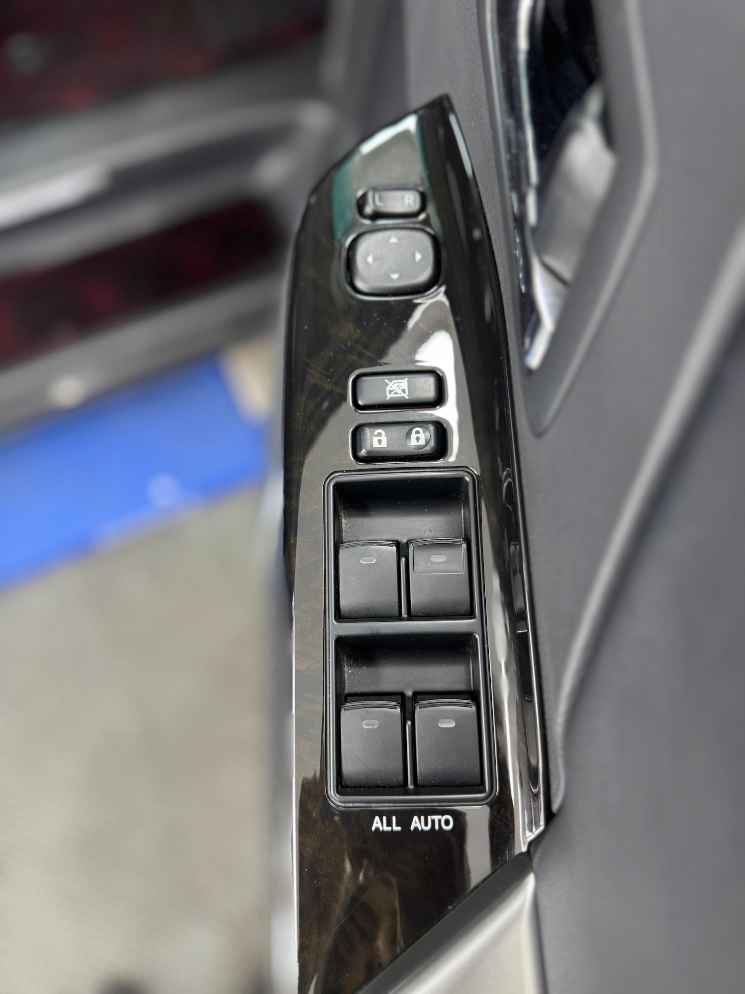 Used Toyota Vellfire 2026 for sale - 77290410: Photo 18