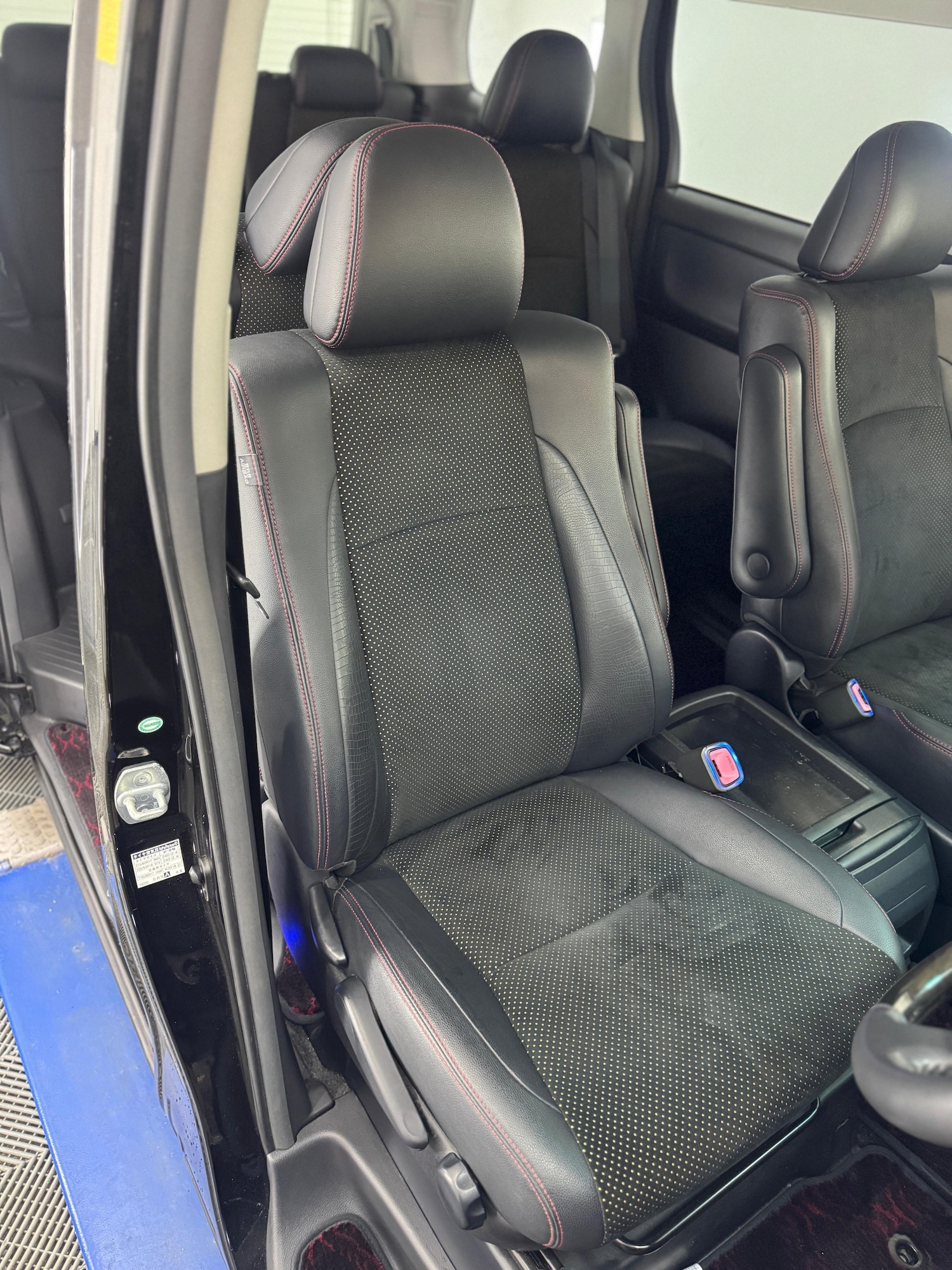 Used Toyota Vellfire 2026 for sale - 77290410: Photo 21