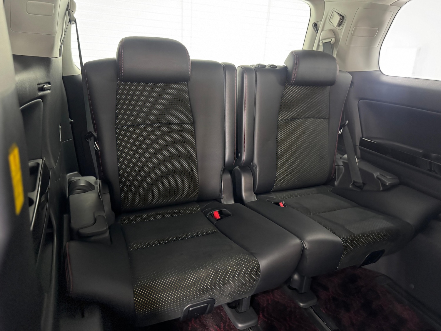 Used Toyota Vellfire 2026 for sale - 77290410: Photo 33