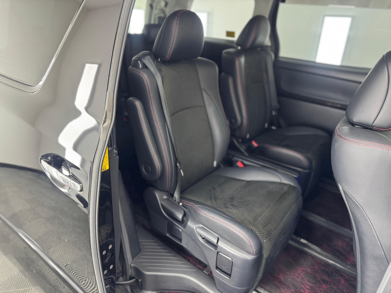 Used Toyota Vellfire 2026 for sale - 77290410: Photo 35