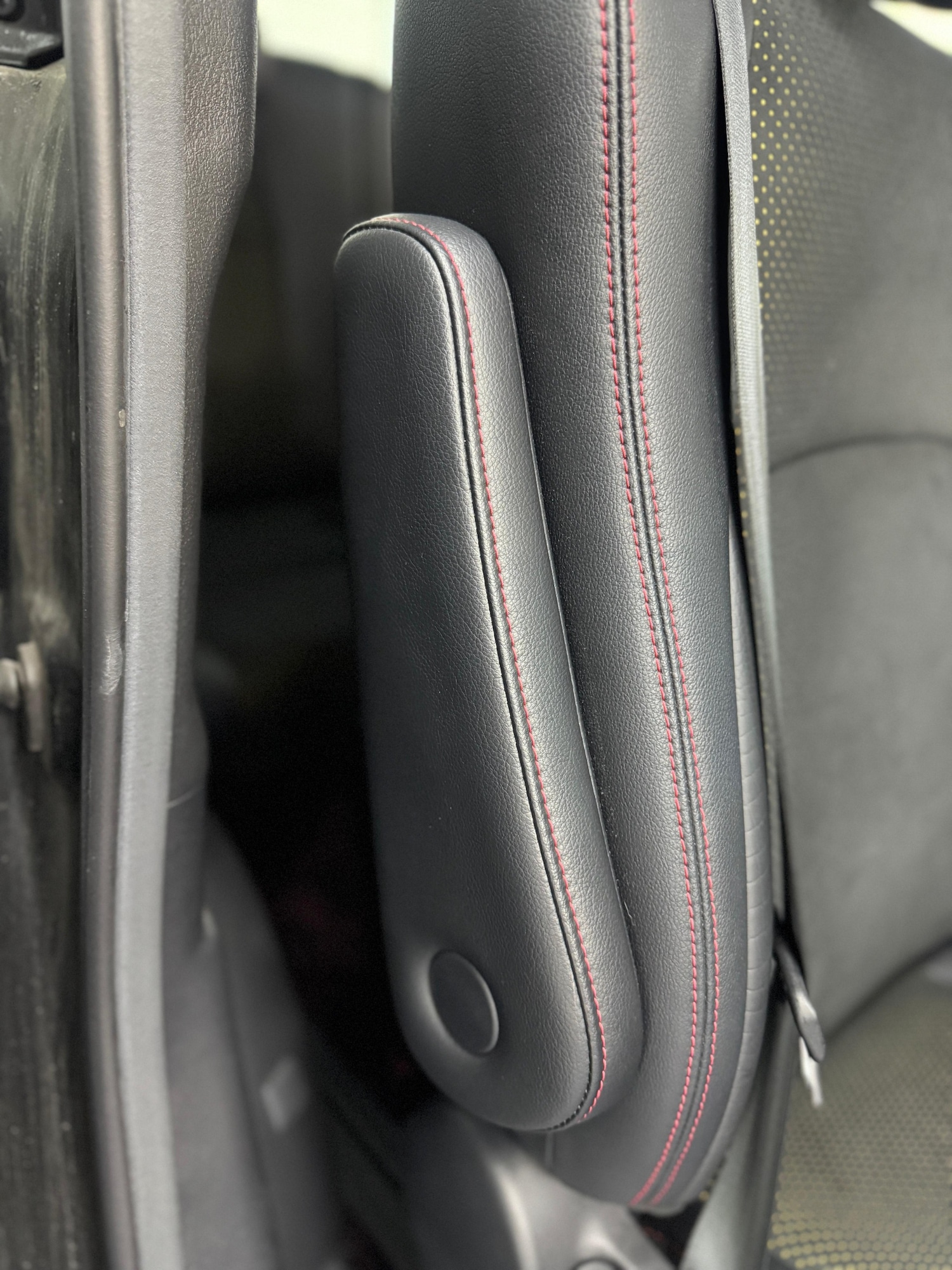 Used Toyota Vellfire 2026 for sale - 77290410: Photo 40