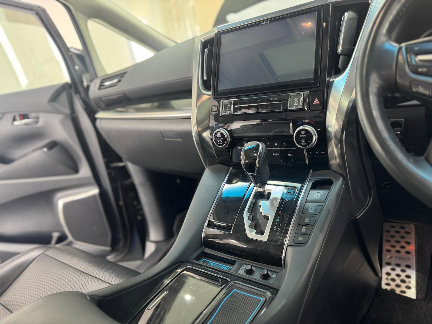 Used Toyota Vellfire 2025 for sale - 76640671: Photo 16