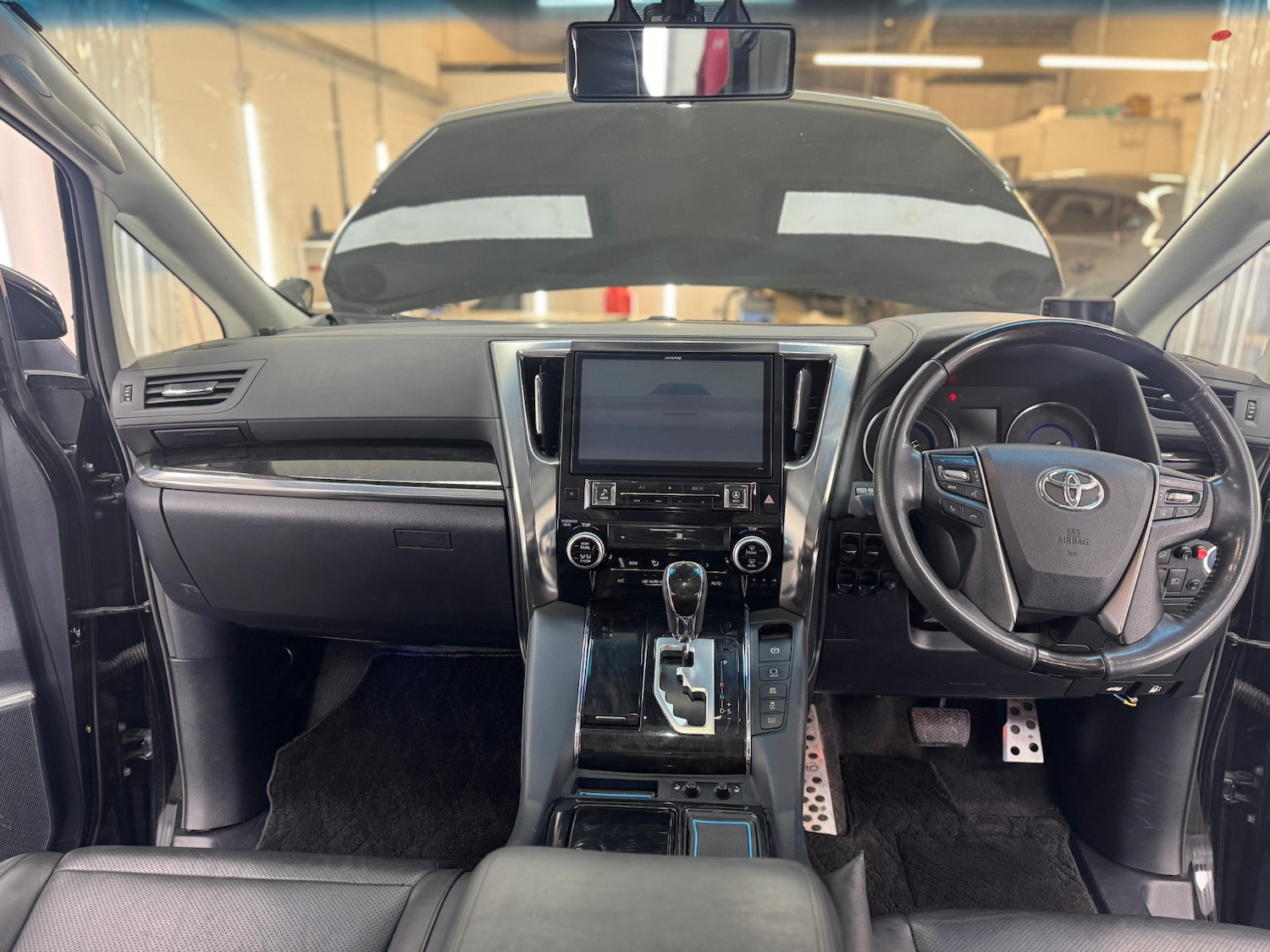 Used Toyota Vellfire 2025 for sale - 76640671: Photo 19