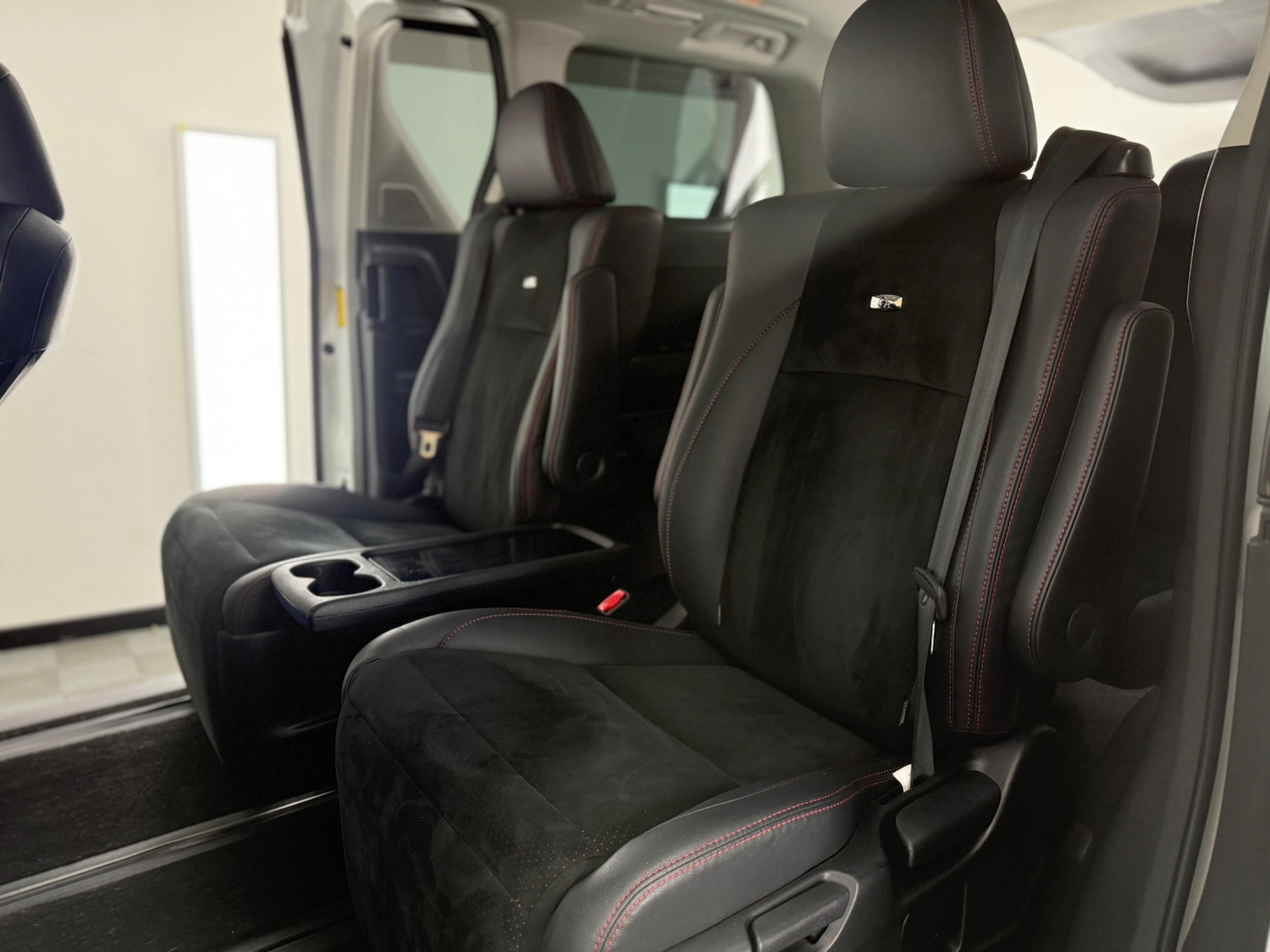 Used Toyota Vellfire 2025 for sale - 76467948: Photo 16