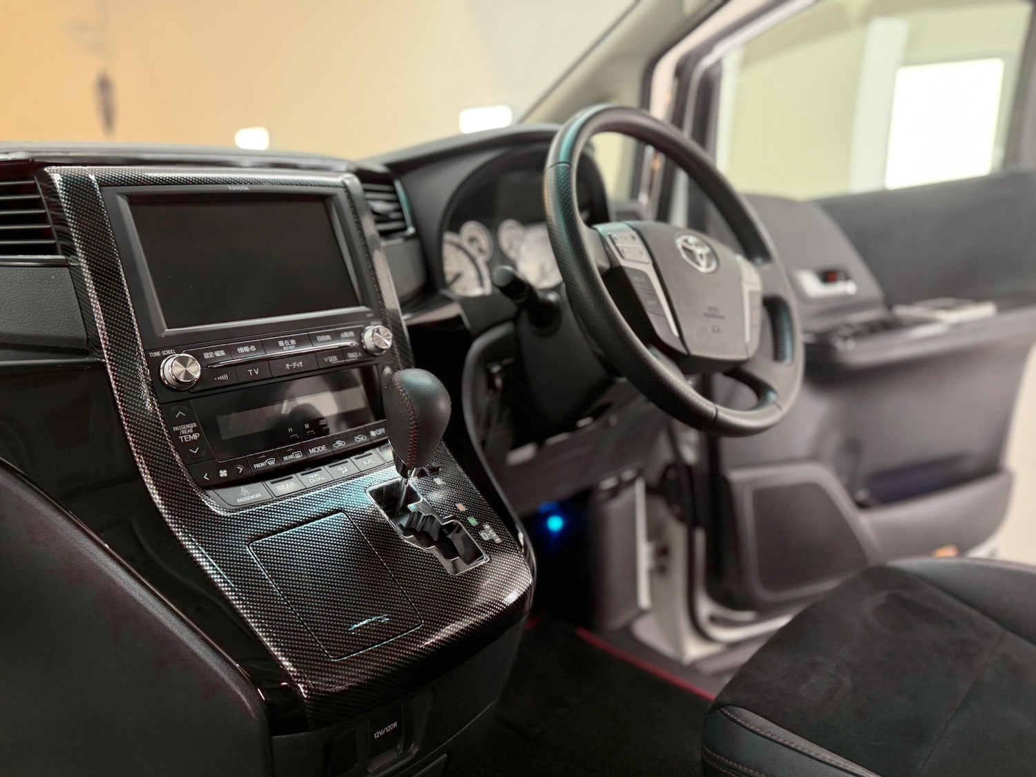 Used Toyota Vellfire 2025 for sale - 76467948: Photo 22