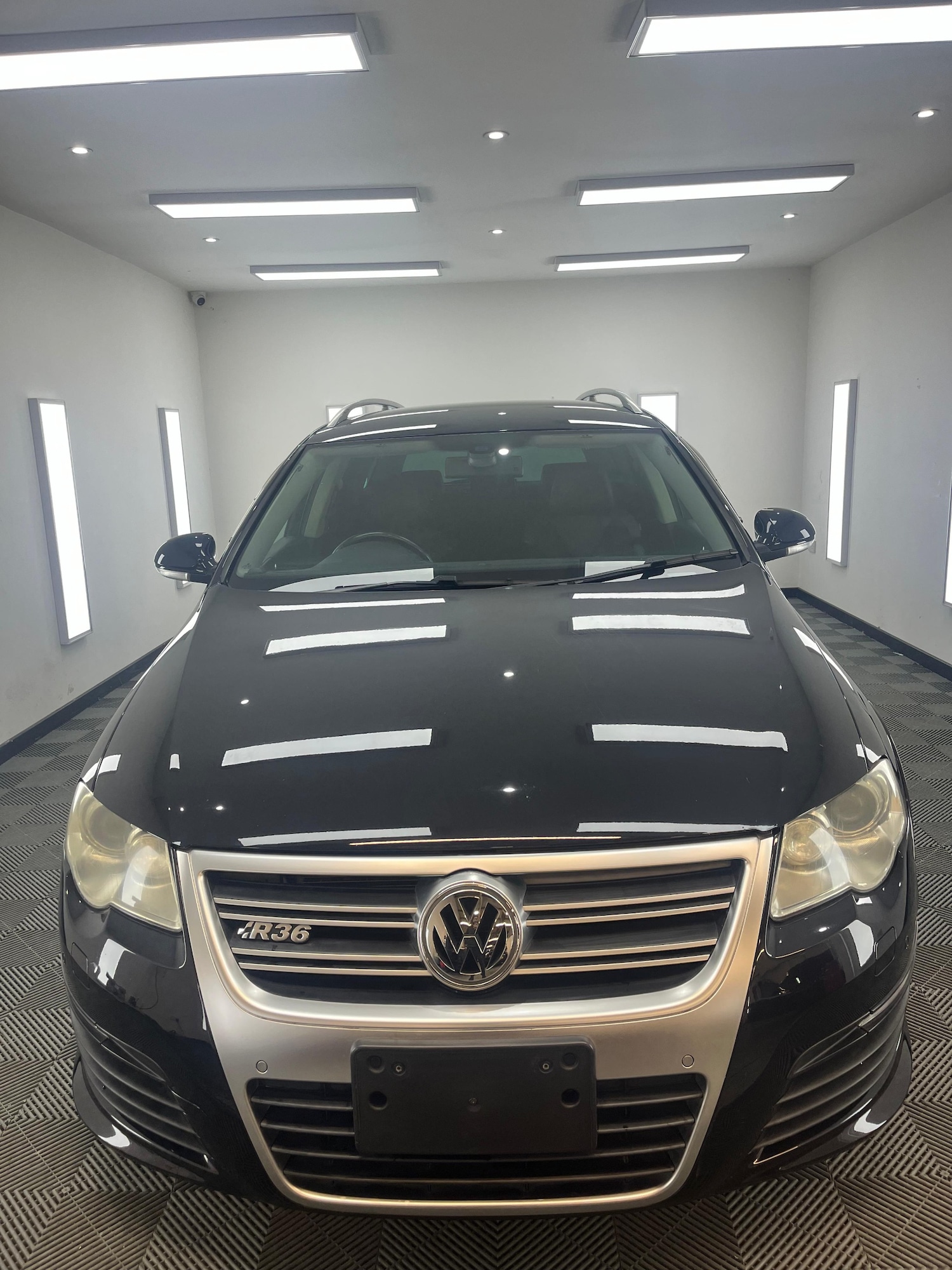 Used Volkswagen Passat 2009 for sale - 77523080: Photo 2