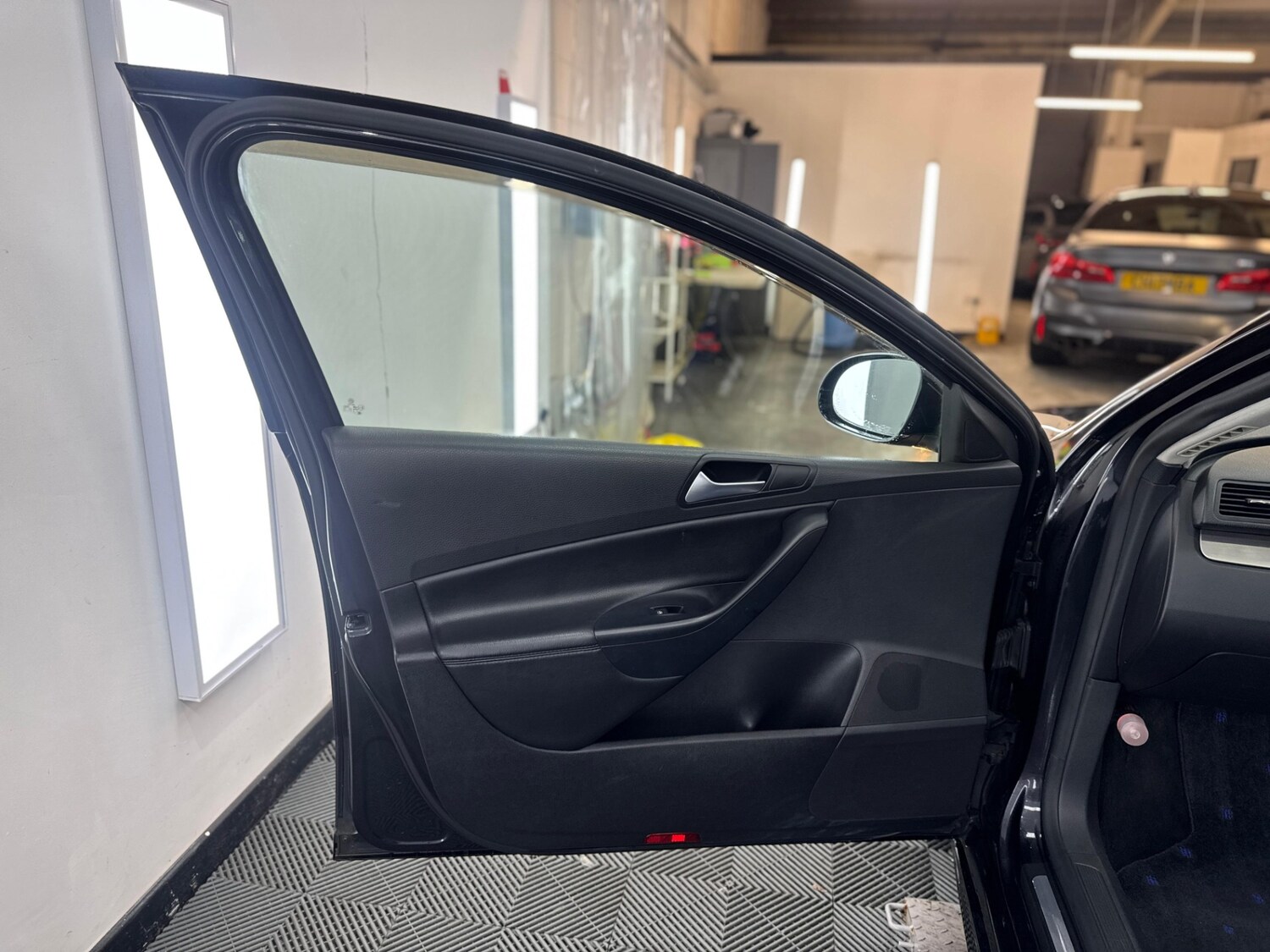 Used Volkswagen Passat 2026 for sale - 77523080: Photo 34